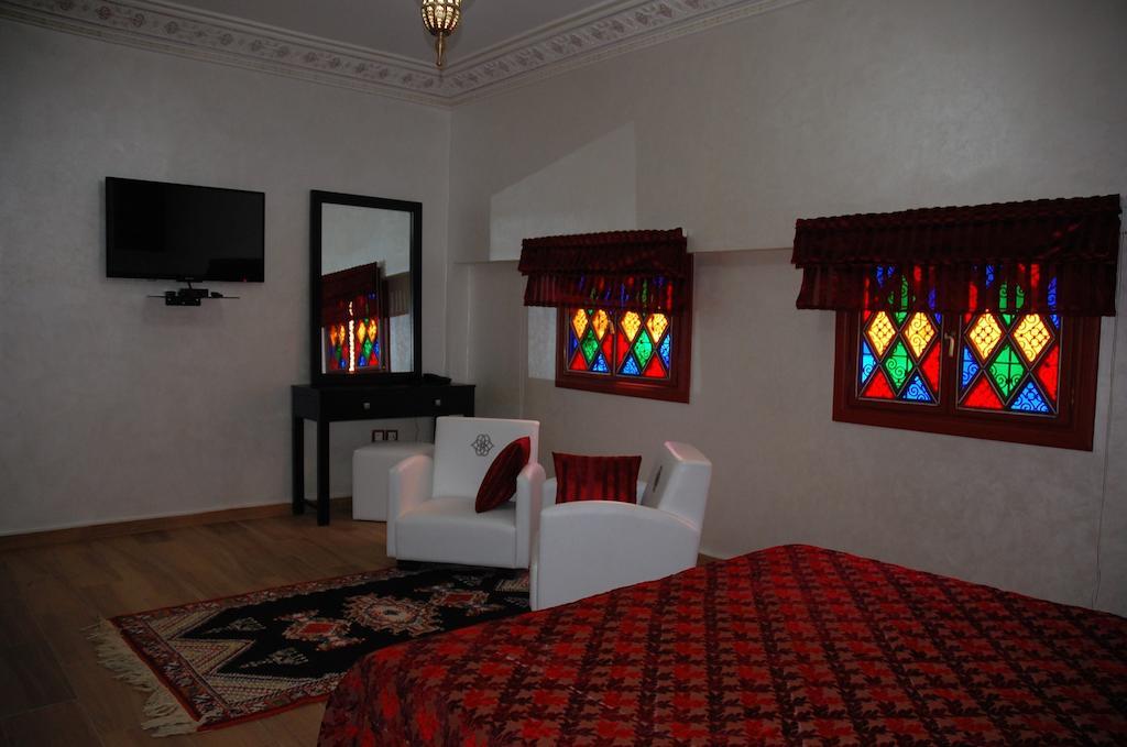 Hotel Collier De La Colombe Meknès Habitación foto