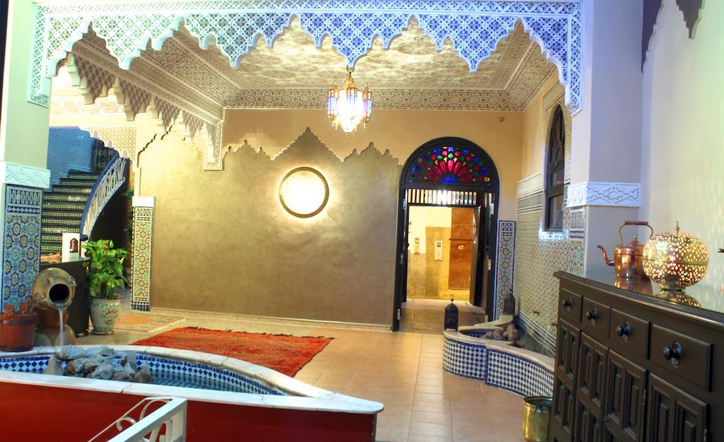 Hotel Collier De La Colombe Meknès Exterior foto